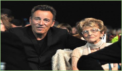 Julianne Phillips: A Glimpse at Bruce Springsteen's First Wife